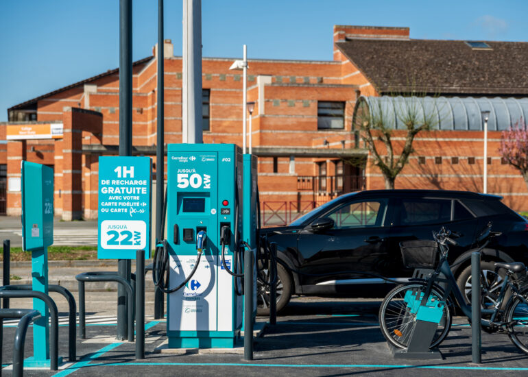 Driveco  installation, fonctionnement et avantages des bornes de recharge